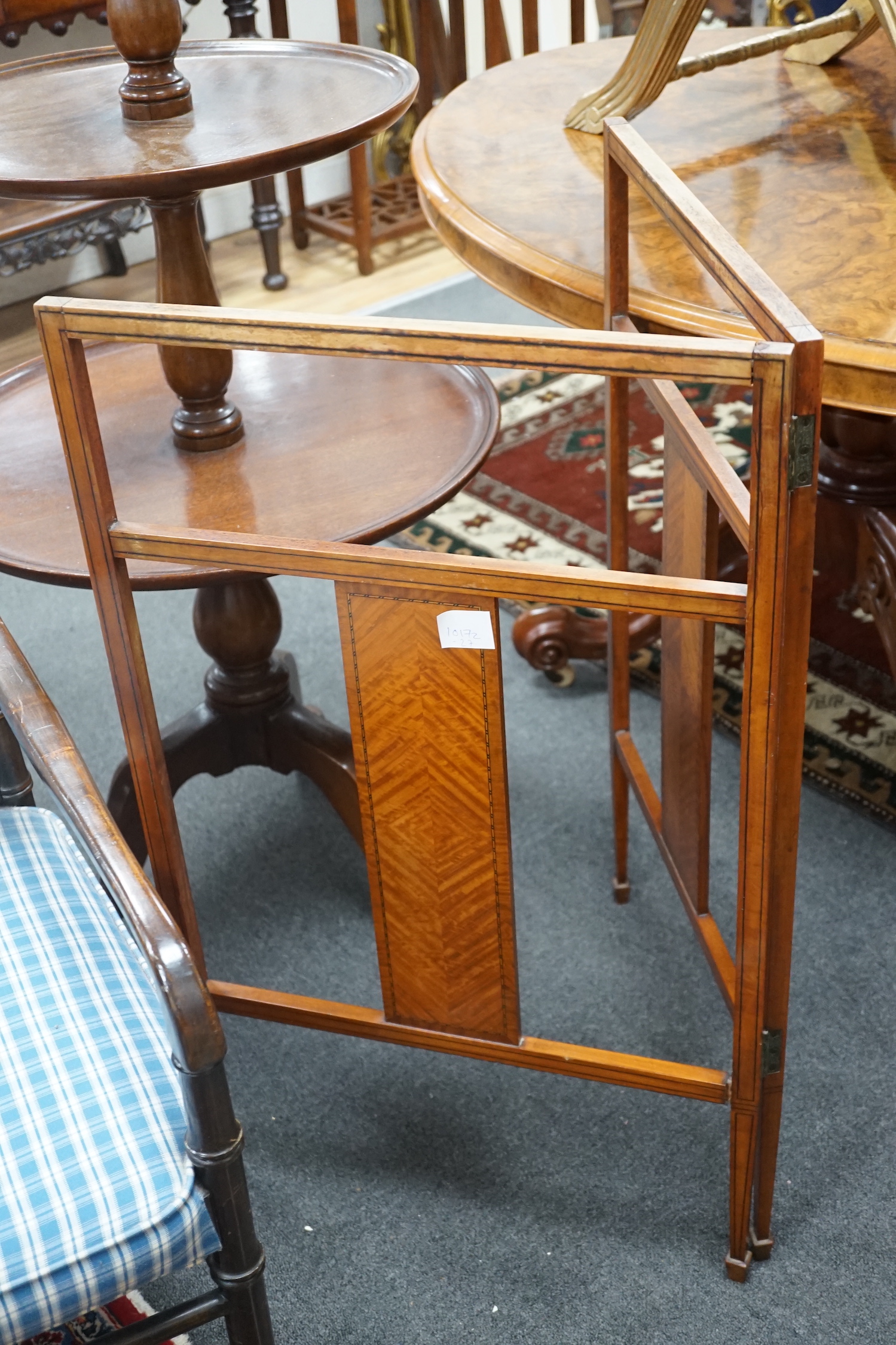 An Edwardian satinwood folding towel rail, height 90cm